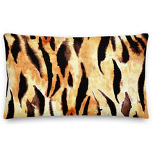 Load image into Gallery viewer, Tiger print pillow