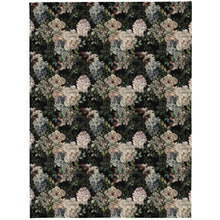 Load image into Gallery viewer, Grandmas Floral Throw Blanket
