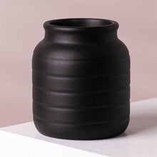 Load image into Gallery viewer, Black Vase Planter
